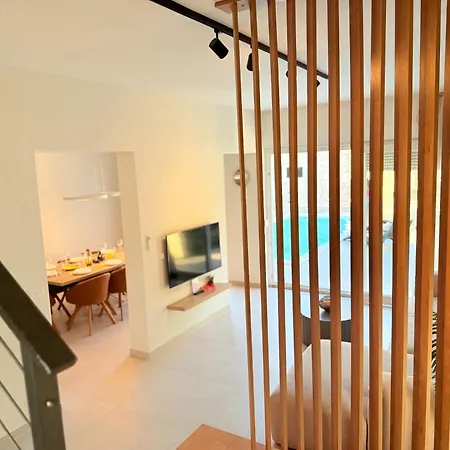 Lele - Peace, Mountain & Sea View, Heated Pool فيلة *