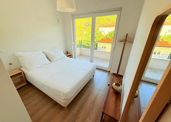 فيلة Lele - Peace, Mountain & Sea View, Heated Pool Novigrad (Dalmatia)