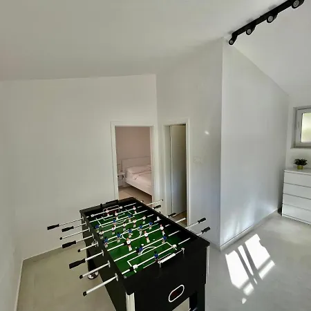 Lele - Peace, Mountain & Sea View, Heated Pool Villa *