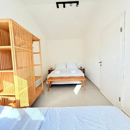 Villa Lele - Peace, Mountain & Sea View, Heated Pool