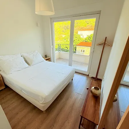 Villa Lele - Peace, Mountain & Sea View, Heated Pool Novigrad (Dalmatia)