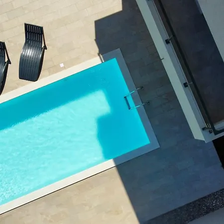 Lele - Peace, Mountain & Sea View, Heated Pool * Novigrad (Dalmatia)