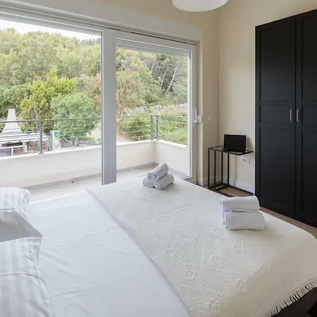 Lele - Peace, Mountain & Sea View, Heated Pool Novigrad (Dalmatia)