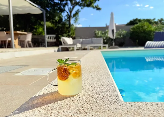 Lele - Peace, Mountain & Sea View, Heated Pool *