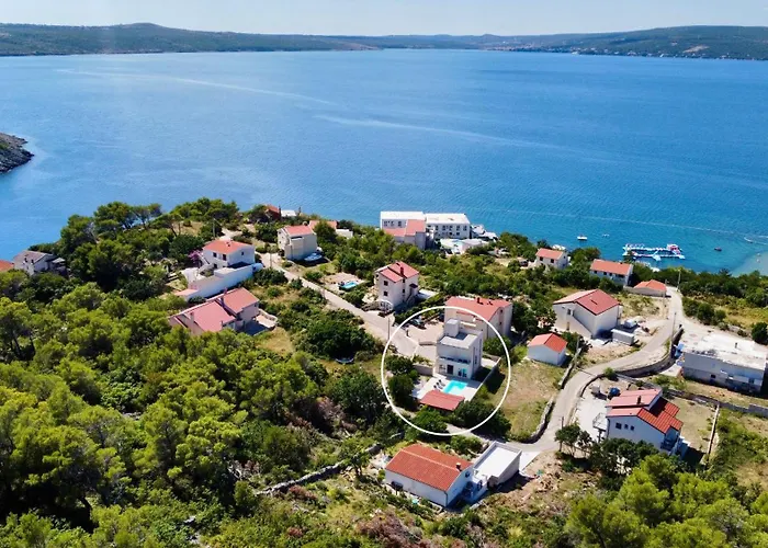 Lele - Peace, Mountain & Sea View, Heated Pool *